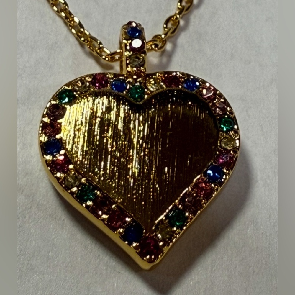 Kate Spade Take Heart Pendant Necklace KG090 – NWT